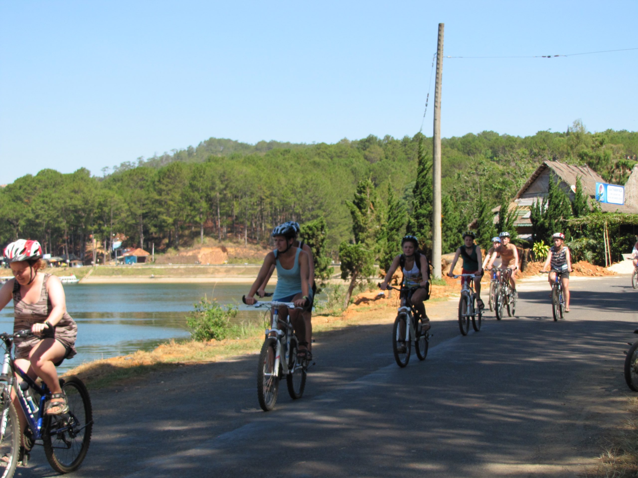 Vietnam Cycling Tour along the Central Coast 12 Days